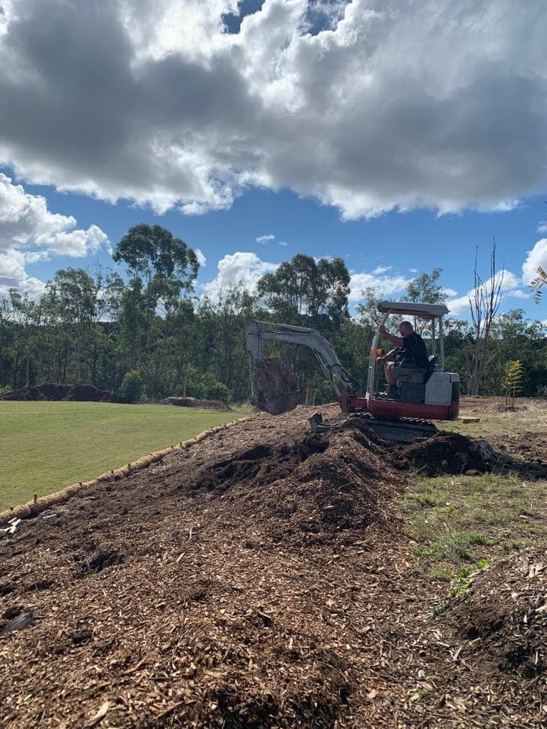 Dingo Hire With Experienced Operator